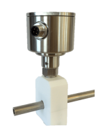KP-COH clamp-on temperature sensor with integrated Pt100 transmitter for hygienic, non-invasive, repeatable pipe temperature measurement and easy calibration.